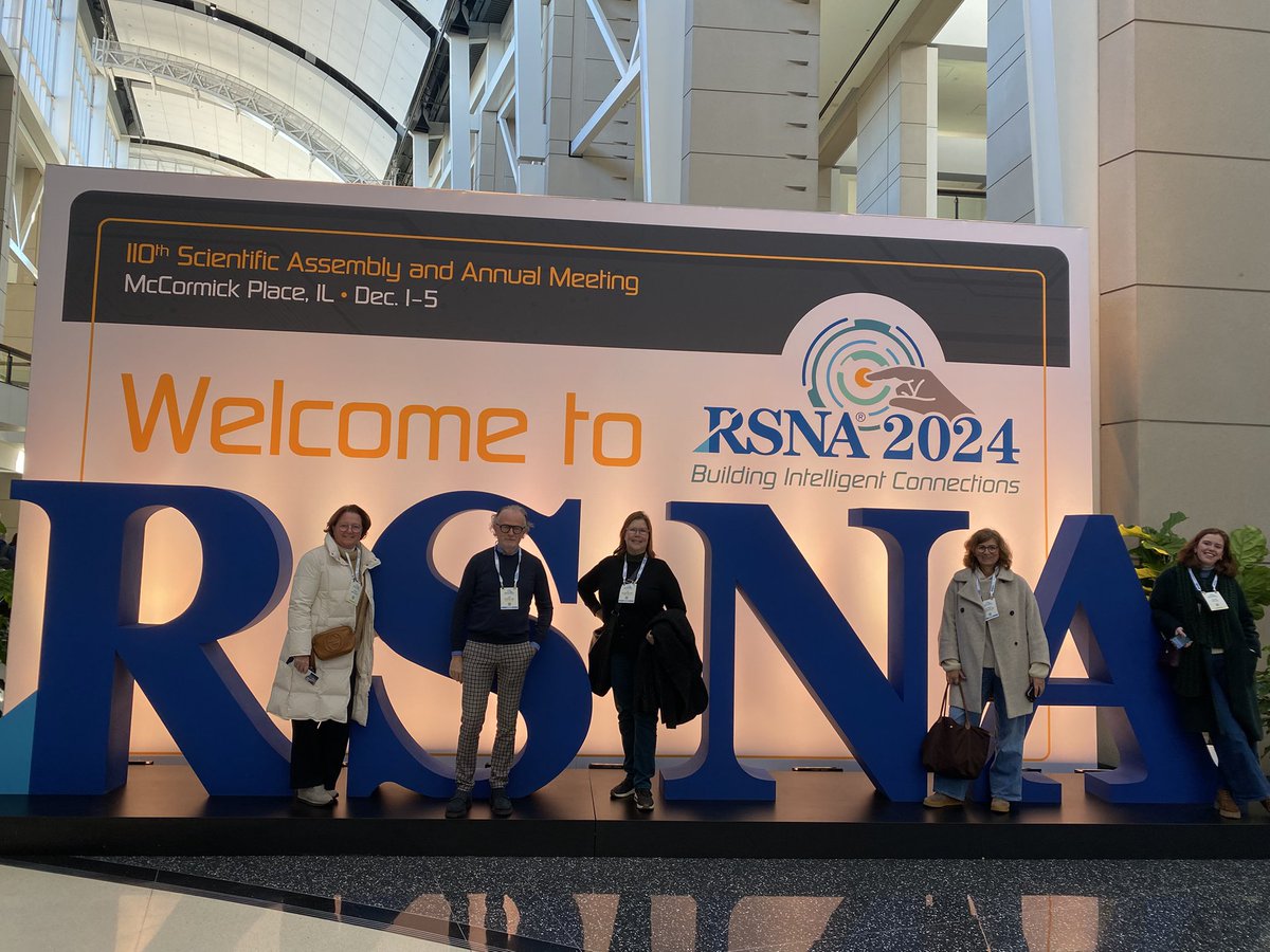 JoDeSutter's tweet photo. Joining the RSNA conference life in Chicago was a learning, experience and meeting the colleagues moment by excellence. #radiology #RSNA2024 #ai #conference @stijnrabaey @dedalus https://t.co/1eB38y6lSa