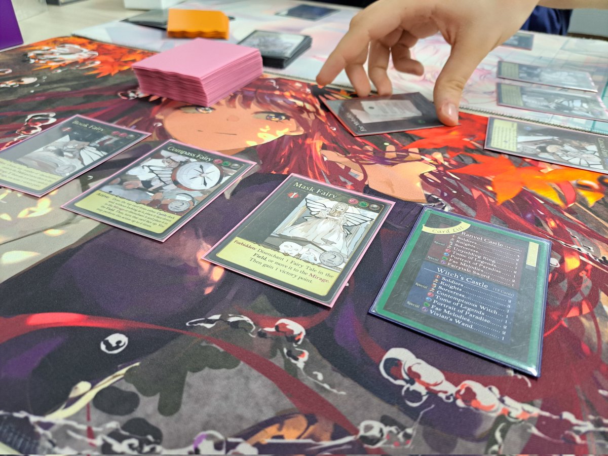 gemufuro's tweet photo. Tarde de weiss y margot, aprovechamos las fiestas al máximo @DominaGames https://t.co/sffOD59WD9
