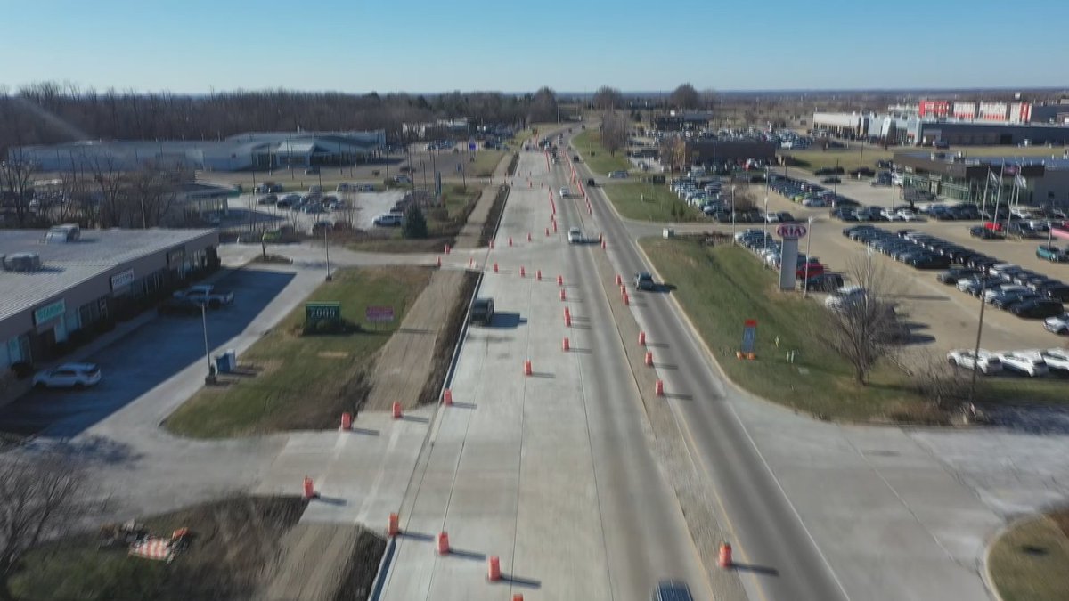 25NewsWEEK's tweet photo. Peoria drivers that plan to take Pioneer Parkway on Monday may want to find an alternative route.

https://t.co/qOqu0nmKuw https://t.co/yKwN0dtBQo