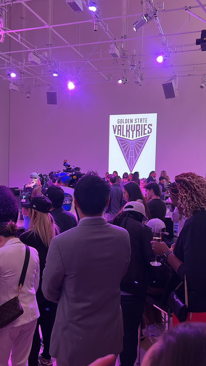 Expansion draft is starting in about 10 min! Make sure to tune into <a href="/abc7newsbayarea/">ABC7 News</a> to find out who will suit up for the @wnbagoldenstate in their inaugural season