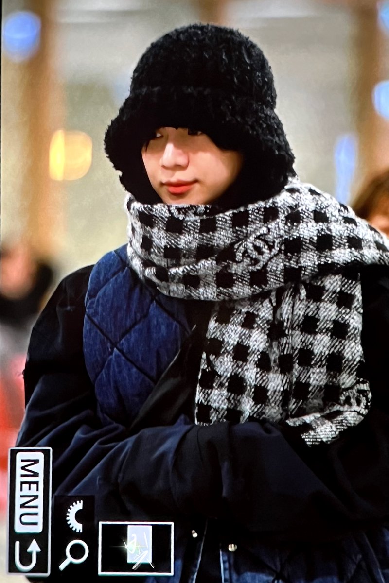 빛.💎 tweet media