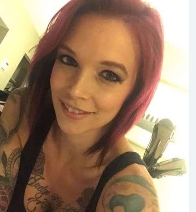 Roseblackson tweet picture