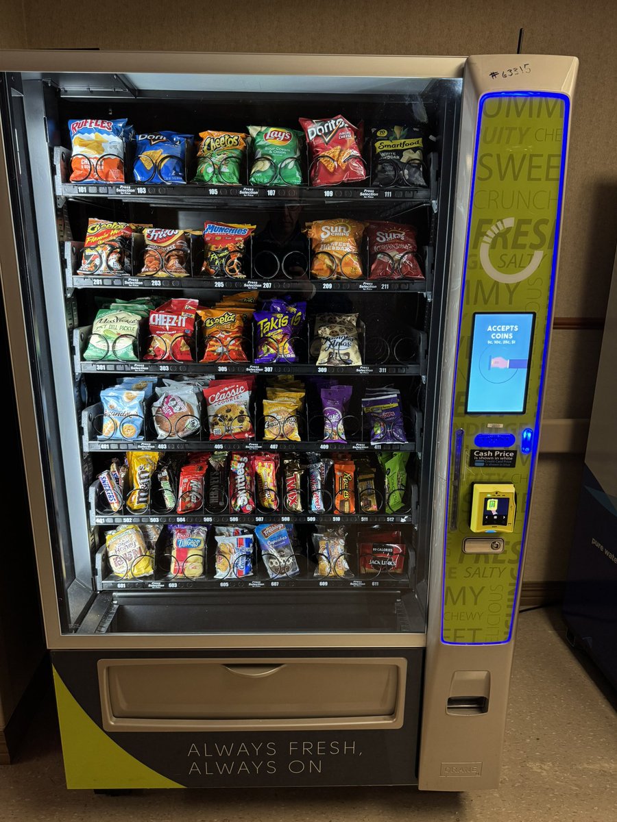 Hospital 🏥 food in the USA

#MAHA <a href="/RobertKennedyJr/">Robert F. Kennedy Jr</a>