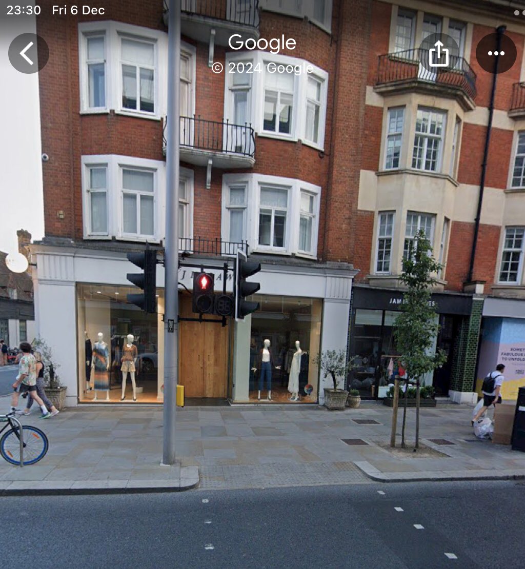 London in the late '70s, a series (may contain photos of Manchester as this was when I moved.)

The iconic BOY store on the Kings Road, punk clothes, music and interesting people. Then and now. Soulless, commercialism really has conquered london

#LondonInTheLate70s