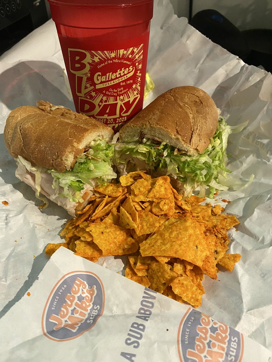 Barty Van der Beek tweet media