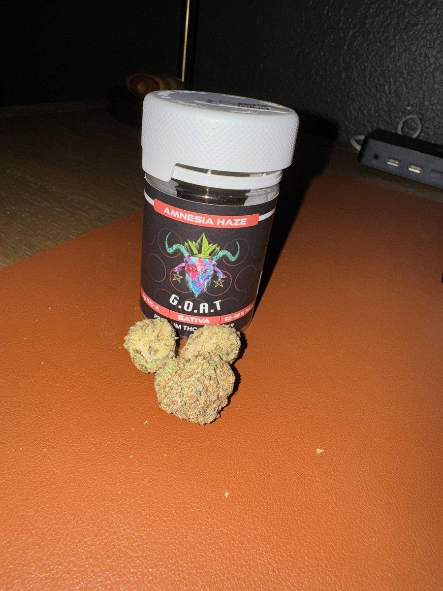 Nizzice001 tweet media