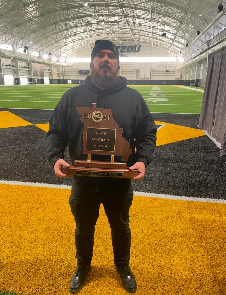 Coach Jewell tweet media