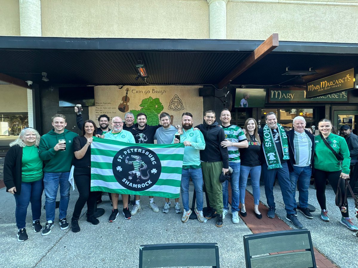 amandarene93's tweet photo. I can't thank @StPeteCSC for their hospitality! For those that don't know, my dad has MS and can struggle to walk - but boy was he eager to get out for this photo. Safe to say he's indoctrinated, coulda cried but smiled twice as hard instead 💚🍀 &amp; he's repping @PloughBhoysCSC ! https://t.co/q3enqIoHI9