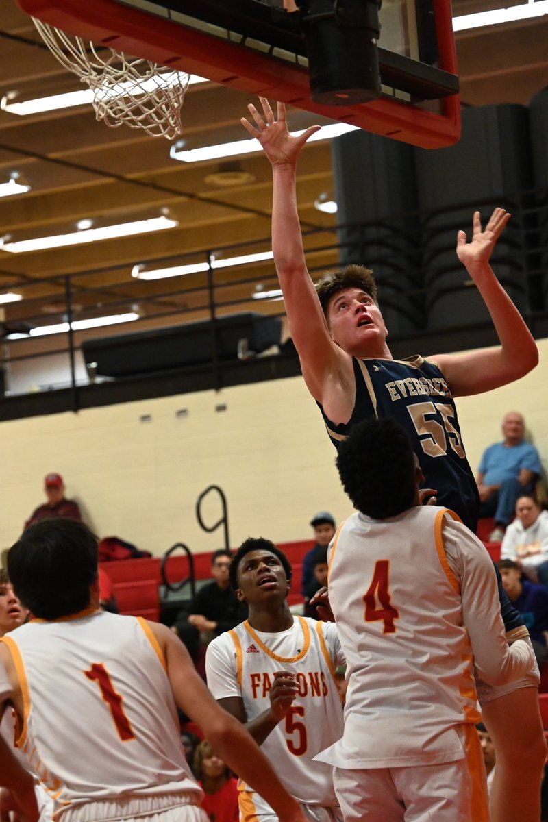 Boys Varsity Basketball Final Evergreen HS 65 Skyline HS 37. EHS was led by <a href="/LukasMcCanna55/">Lukas McCanna</a> with 16 pts and 12 rebounds and <a href="/drewyagerhoops/">drewyagerhoops</a> with 14 points.