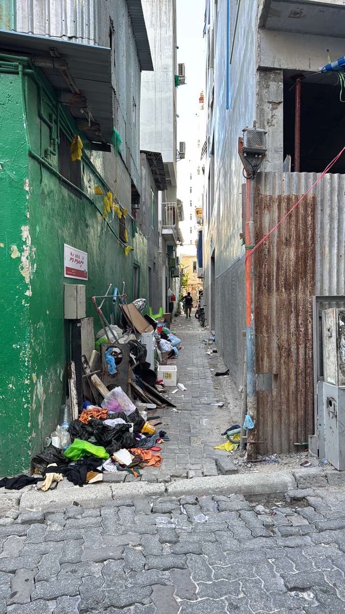 didimaldive's tweet photo. How long will it take to clean this road (Gudhdhoos Goalhi) @MaleCitymv @adamazim @MMuizzu https://t.co/4Keee5ZmK8