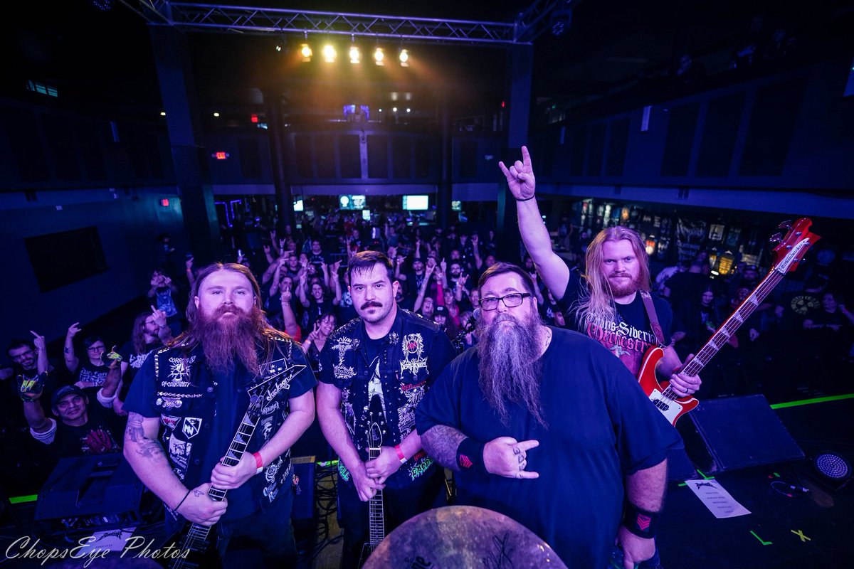 banokleez's tweet photo. Another one for the books 🤘🤘 #backlashlive #live #metal https://t.co/1IlXwyTeng