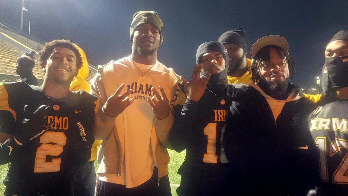 Lou Bezjak (@louatthestate) on Twitter photo #Gamecocks safety <a href="/Eman7Nick/">Nick Emmanwori</a> was there tonight and celebrating with his alma mater <a href="/Irmo_Football/">Irmo Football</a> as they clinched spot in state championship #Gamecocks safety <a href="/Eman7Nick/">Nick Emmanwori</a> was there tonight and celebrating with his alma mater <a href="/Irmo_Football/">Irmo Football</a> as they clinched spot in state championship