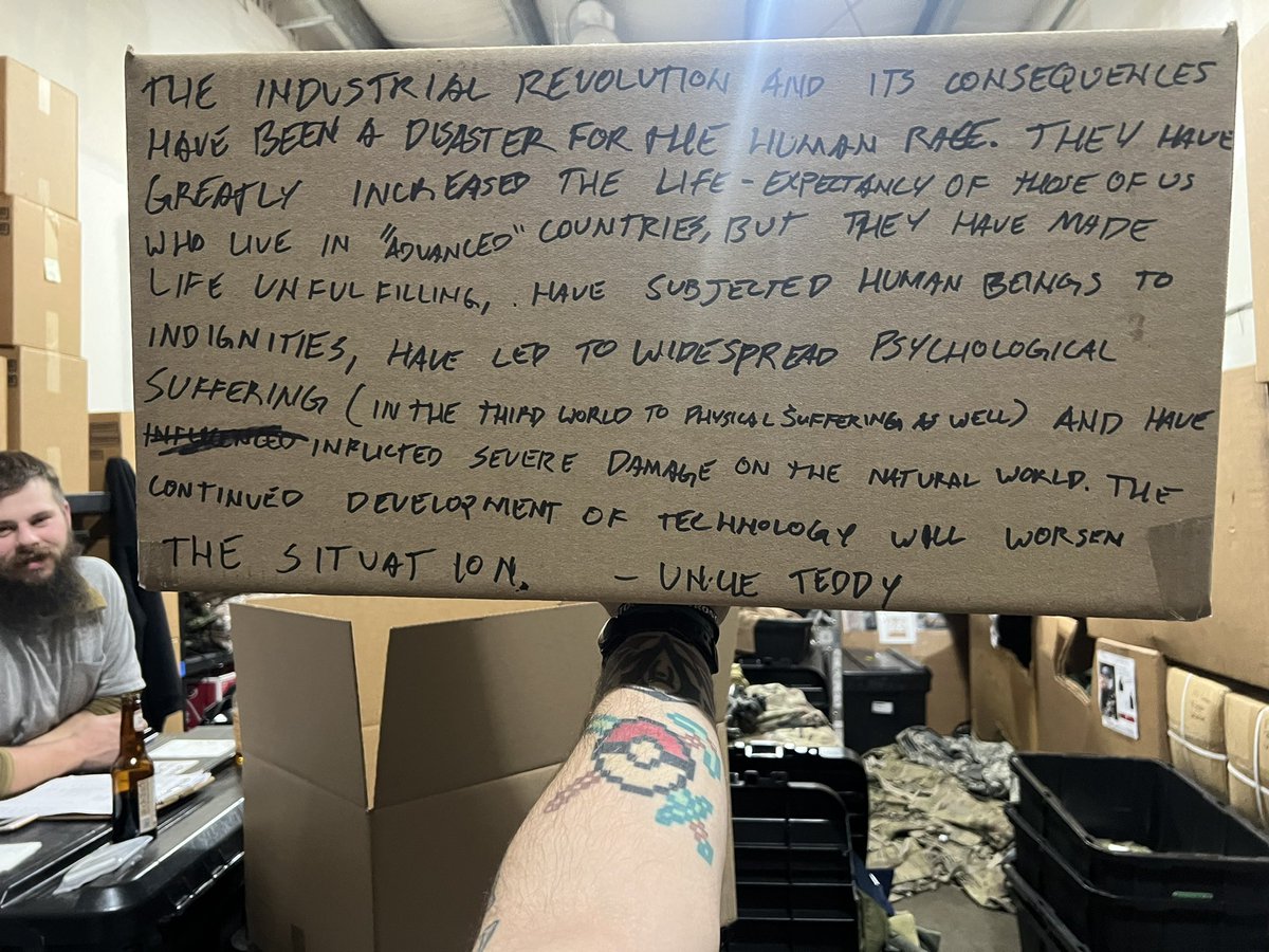 pnwguerrilla's tweet image. Dude ordered like 5 different camos so we assumed he is a skitzo, so made him a skitzo box.