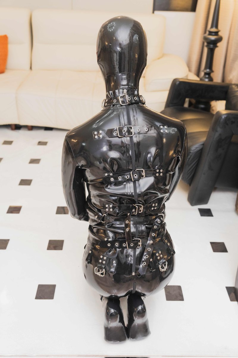 羽羽娃娃哇哇哇哇啊啊哈 tweet media