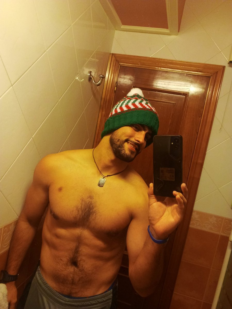 Angel_BFC's tweet photo. Dedicado #ChaturbateHolidayStream https://t.co/lCqDM5K668