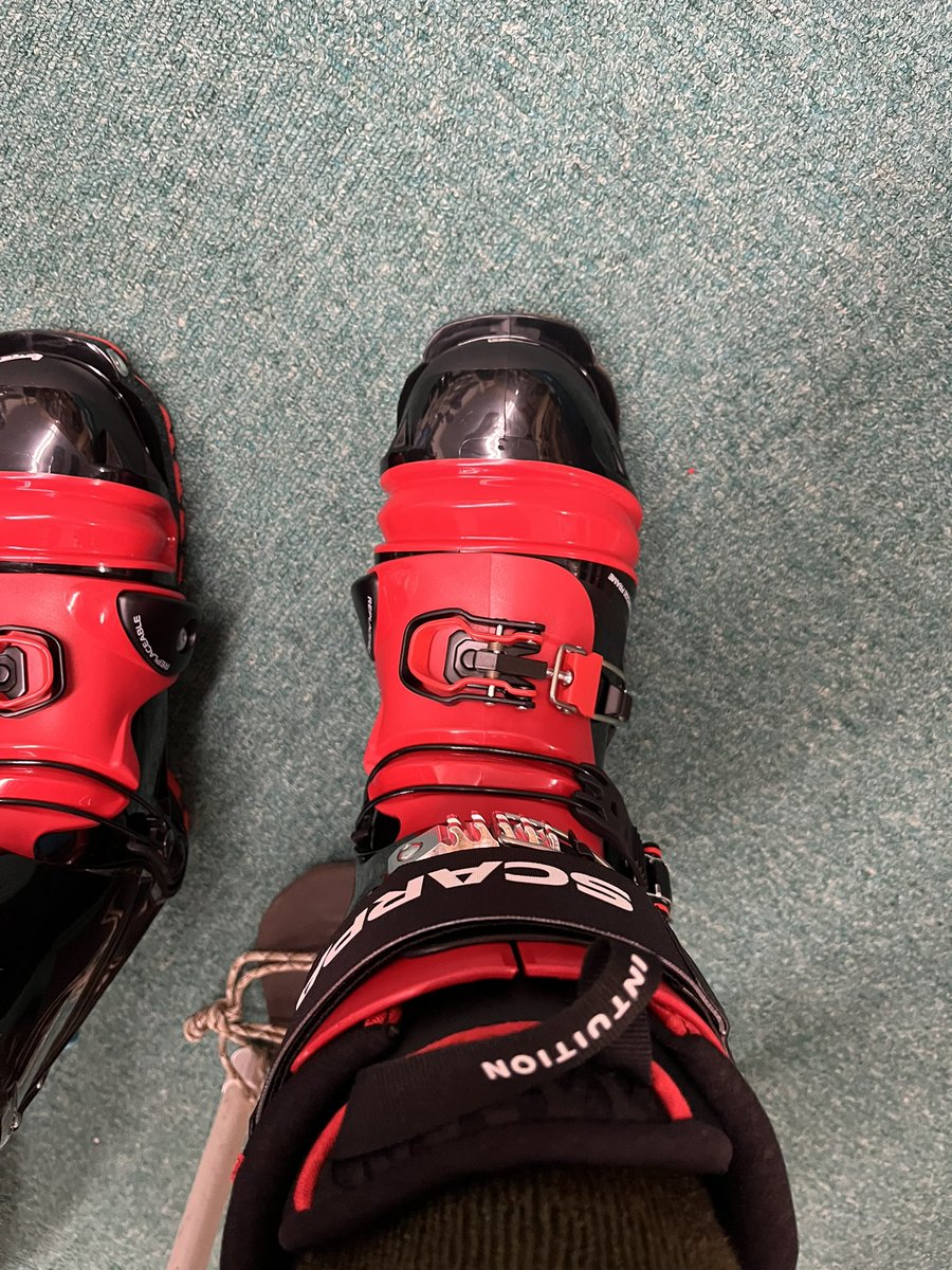 tarogwd's tweet photo. おにゅう😏@yamatoskinomise
#telemarkski
#SCARPA
#TXpro
#BLASTRACK
#improve93
#22designs
#outlaw https://t.co/hbw3yZGyiF
