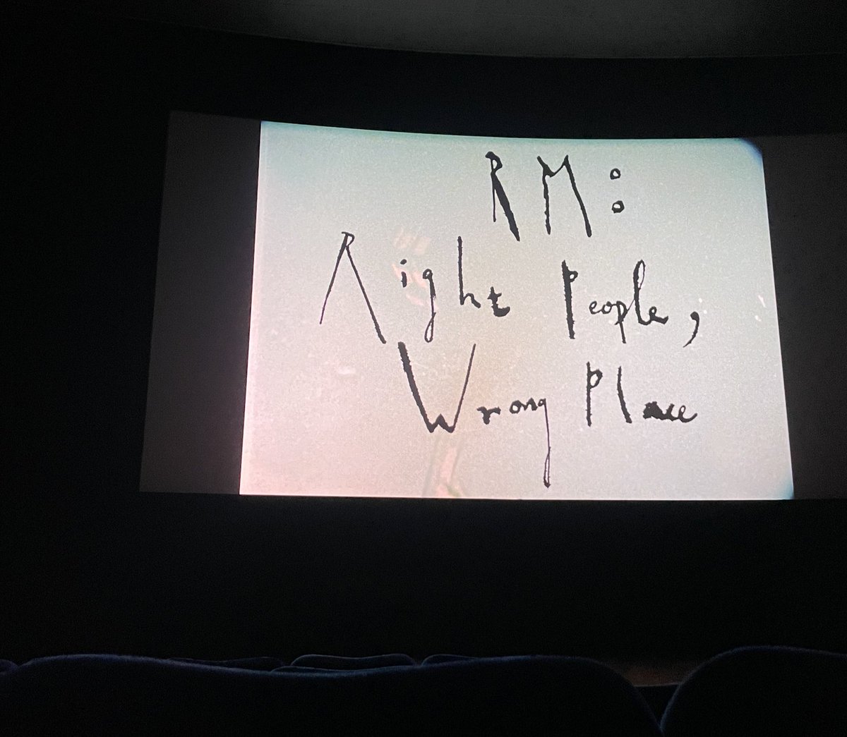 userthv17's tweet photo. Kenapa Kamu Harus Nonton RM’s Documentary: Right People, Wrong Place📽️🎞️

A Thread: An Amateur Review 

‼️Spoiler Alert https://t.co/JS91EKkTuA