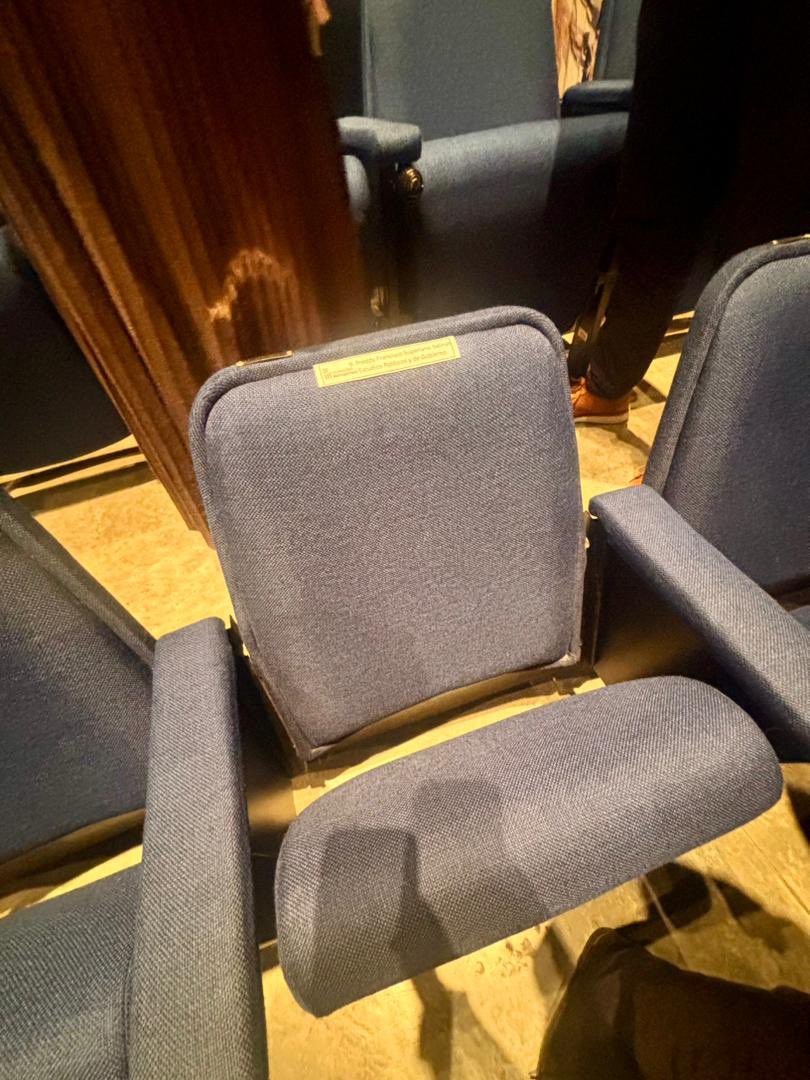 Hoy se celebraron los actos de grado de las Maestrías en la Universidad Metropolitana.

Entre todos los graduandos, hubo un gran ausente: nuestro hermano <a href="/freddysuperlano/">Freddy Superlano</a>, injustamente secuestrado por la dictadura de Maduro, quien recibiría su título de Maestría en Estudios