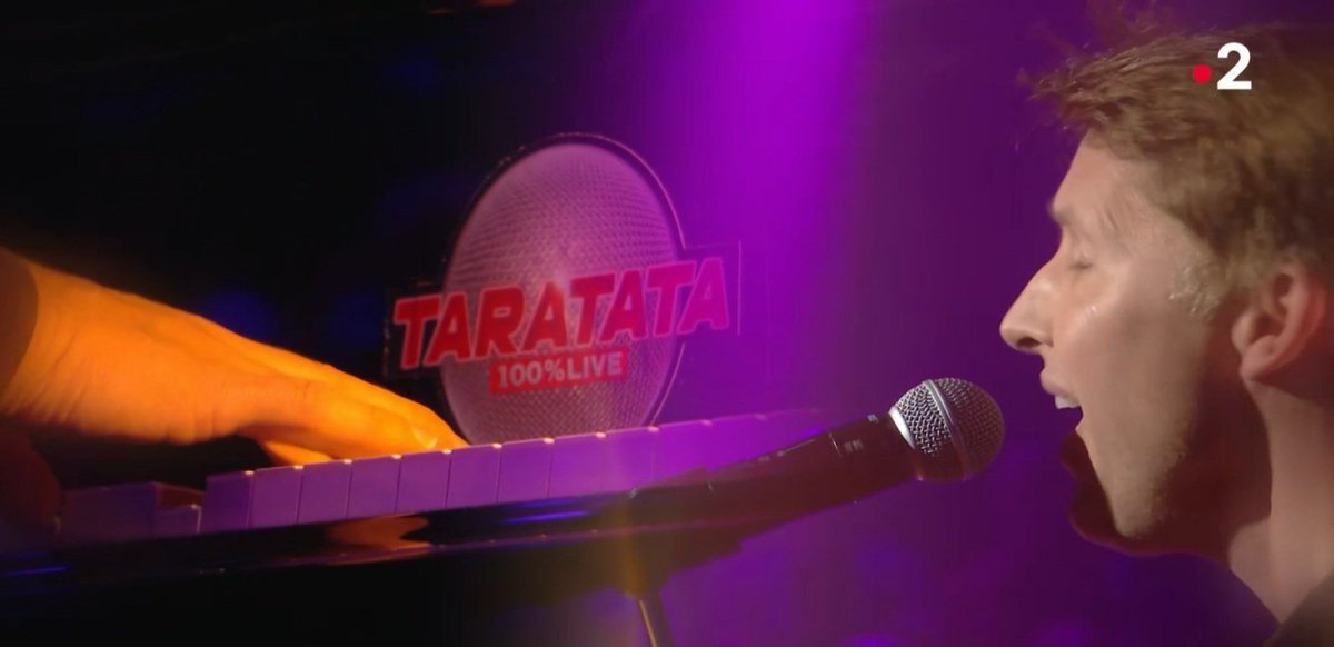 nicop35's tweet photo. Quel plaisir revoir @JamesBlunt sur le plateau de #Taratata 📺 Je suis totalement d'accord avec lui concernant @Taratata 👍 La réalisation de Gérard Pullicino était comme d'habitude au top 👏👏👏 Merci @Nagui et #LesGensDAir 🎶🎵🎶 https://t.co/4XcVs4ZISk