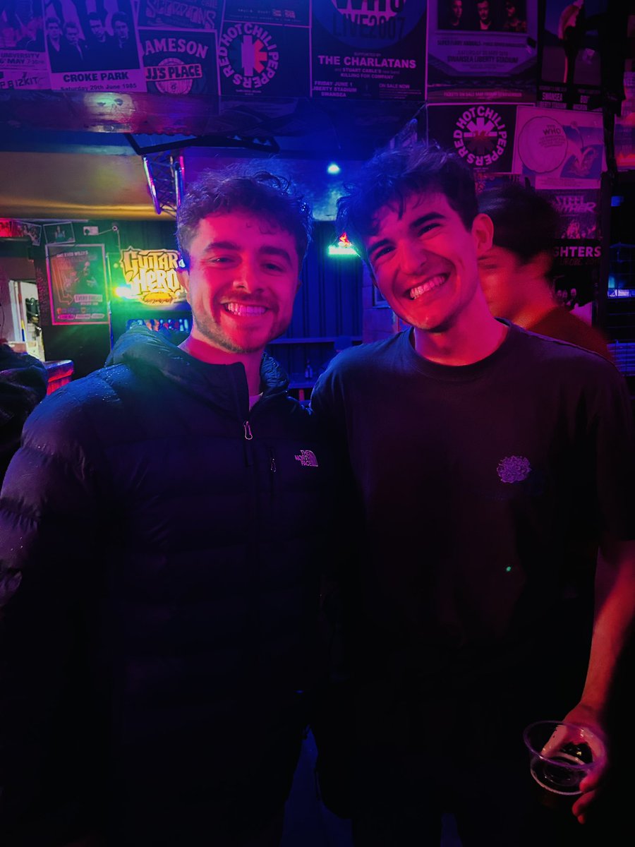 Reecesysysysy tweet media