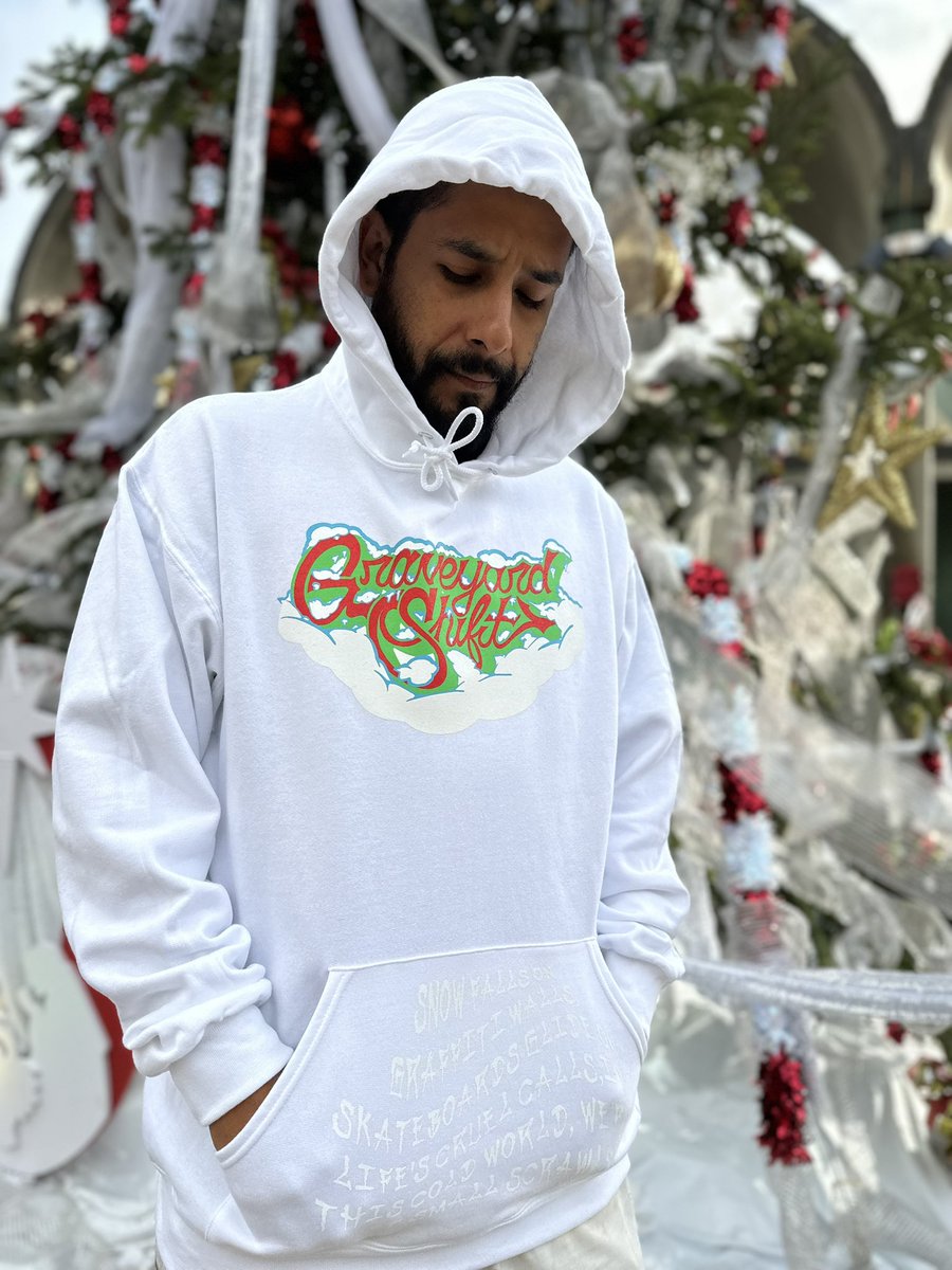 Gscollective's tweet photo. It’s Getting Cold Out Here ❄️ available now https://t.co/sarGu30b9h https://t.co/V8Mf9N4thd