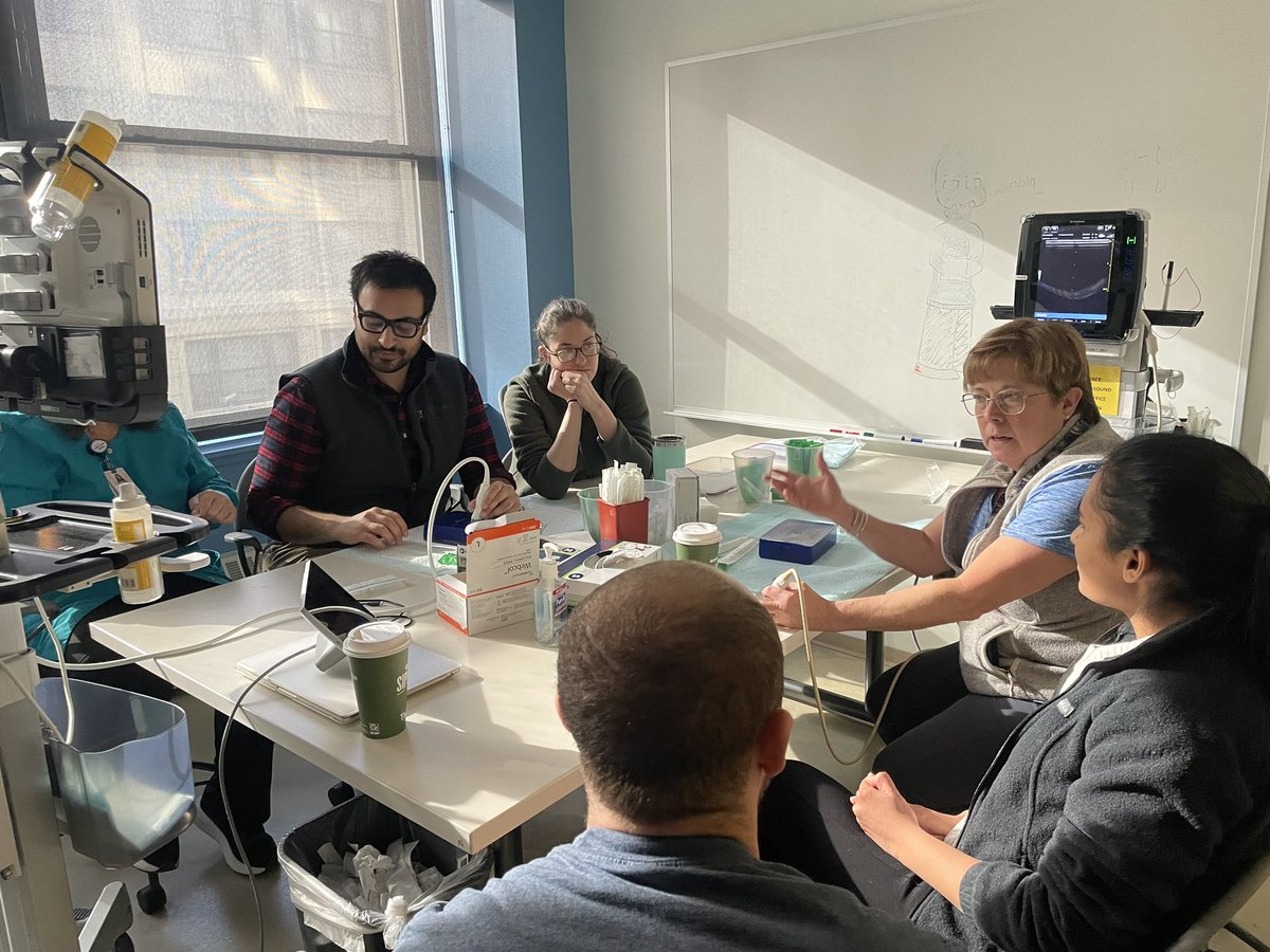 docindrani09's tweet image. Exciting Vascular POCUS session at the Annual senior fellow booth camp at @TuftsMedicalCtr @NeoPocusCollab @VascularUs