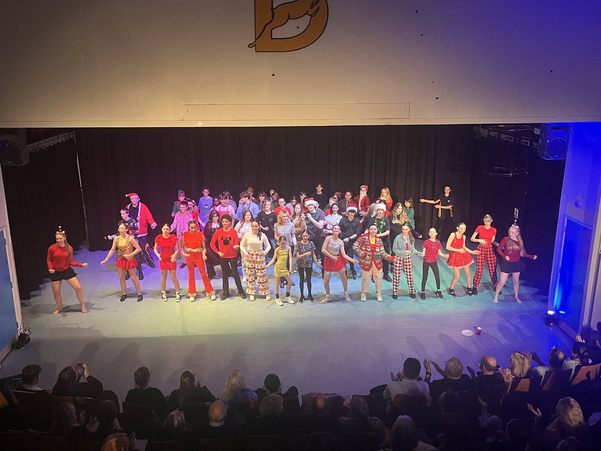 Wow two sell out nights of festive fun at the ‘Snow Soirée’ #welldoneDeanes - thanks to Governors, Staff, Parents and Students for their support! #imatterasaperformer