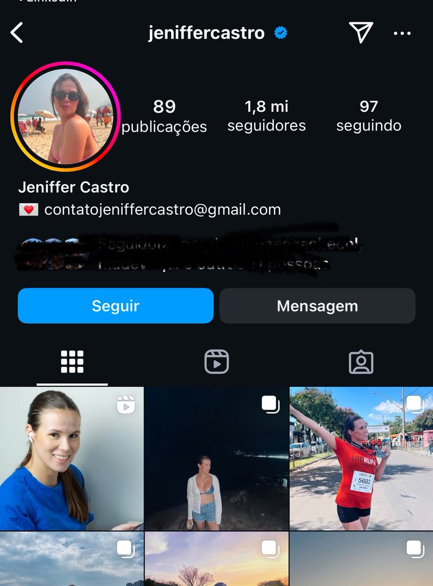 A diva do assento do avião conseguiu ganhar 2M de seguidores sem abrir a boca enquanto os últimos BBBs vários passaram semanas na casa sem o mesmo impacto kkkkkkkkk