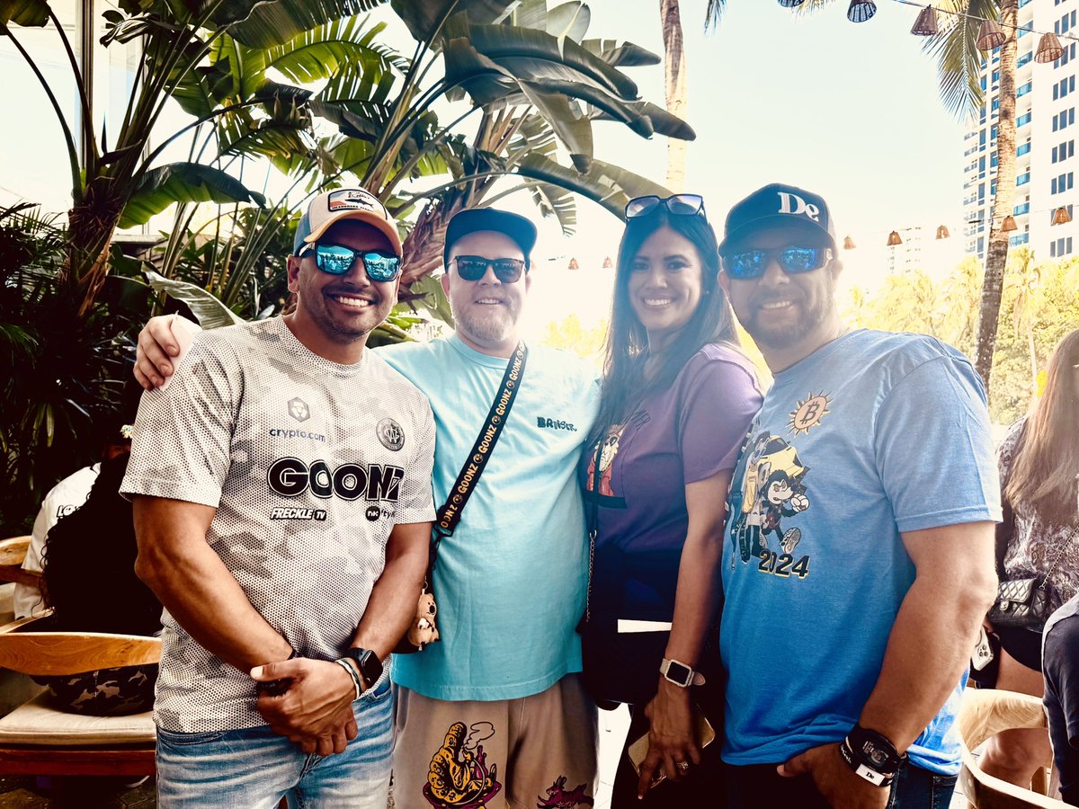 Web_3E's tweet photo. Another great day at ArtBasel with amazing people! @Goonz_World  @TheApeMother @pyra_m1 @edwardA2Z @TonyaKrypto  now resting so we can be ready for the next Event with @DeGodsNFT &amp; @MagicEden https://t.co/6Nmst8tpYP
