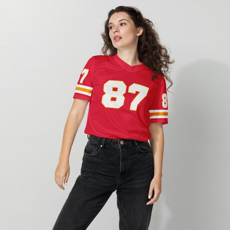 Unminced__Words's tweet image. Swift 87 Sports Jersey - Etsy
etsy.com/listing/164542…
To love, to romance, to hope... For a friend, a fan. This Swift 87 collection is the one.

#Swift87 #Swiftie #TSwift #Swifties #taylorswift #taylornation #TravisKelce #taylor #swift #tayloralisonswift