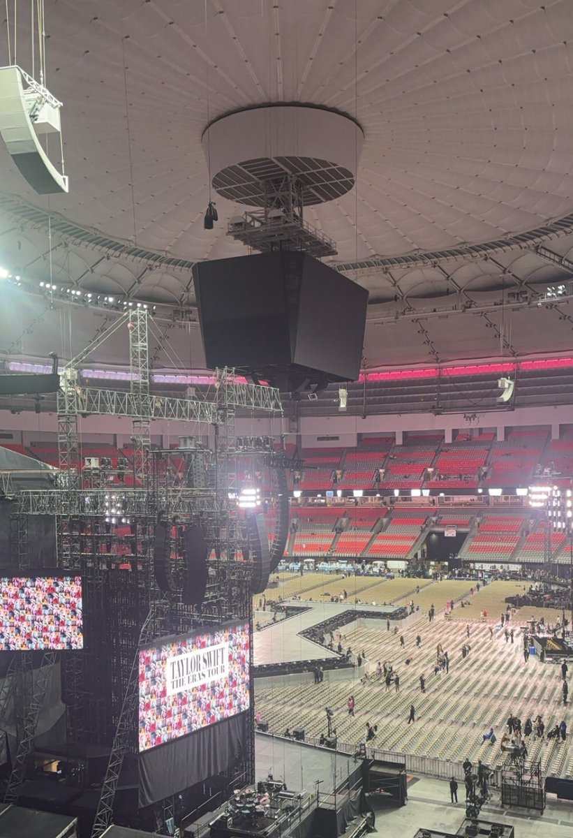 The Eras Tour tweet media