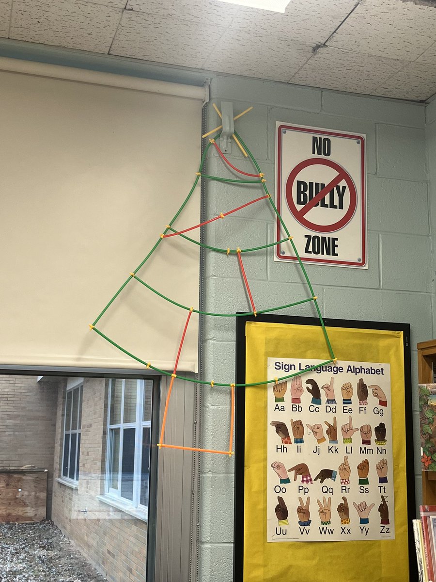 Jennifer Simmons tweet media