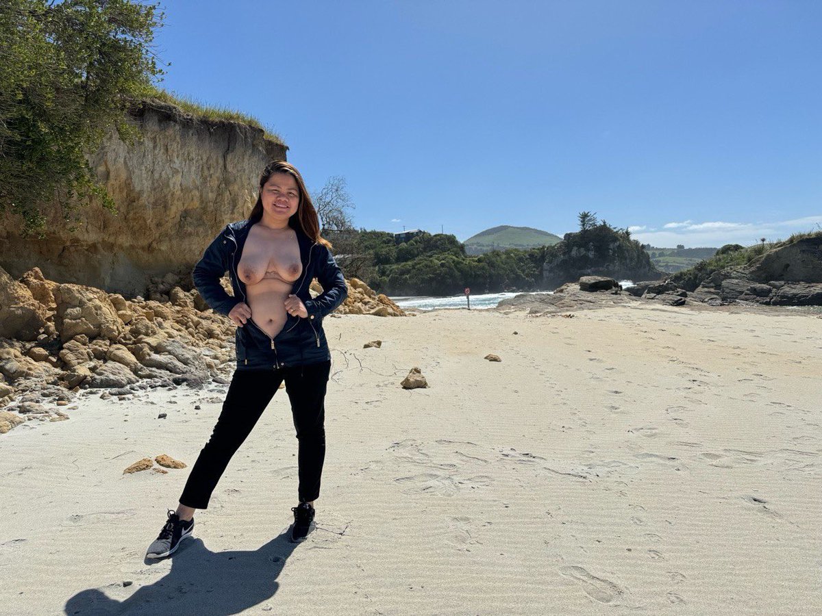 AiramFoxX's tweet photo. Out and about

#tightjewel #tightpussy #creampie #nsfw #nsfwtw #nsfwtwt #tits #titties #tiddies #boobs #outdoor #nude #nudeflash #flash #publicnude #mariafox #publicflash #mariafoxnude https://t.co/9WZN90nGRx