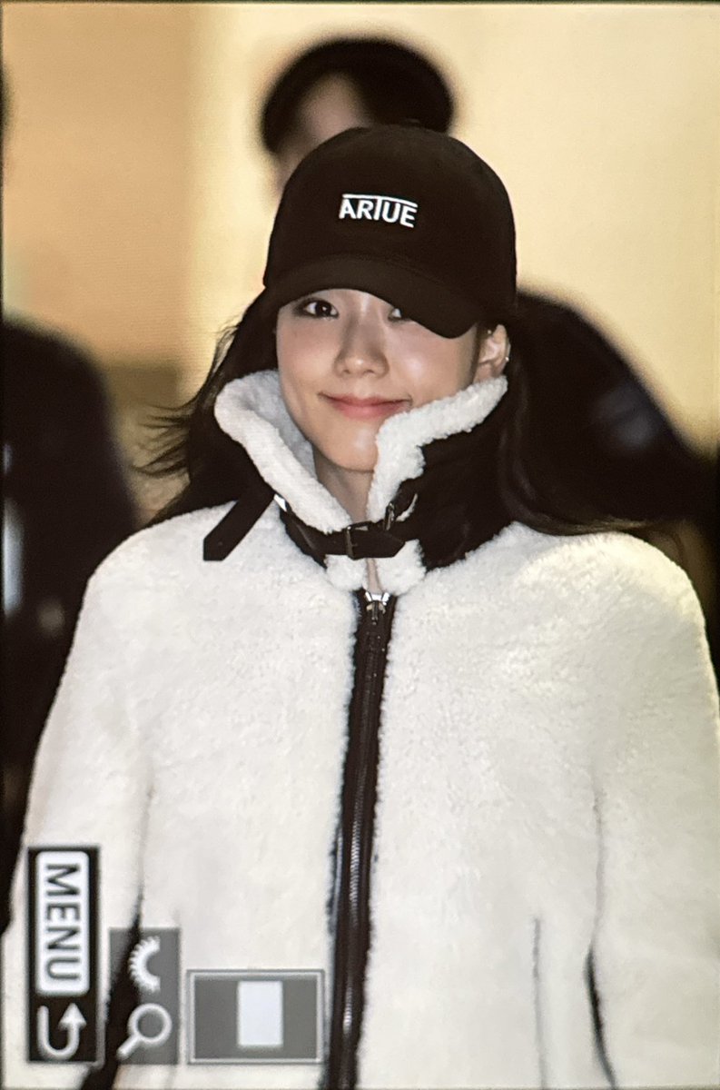 kuba_ios's tweet photo. 241207

#BLACKPINK #블랙핑크 #JISOO #지수 https://t.co/WAFV2E105f