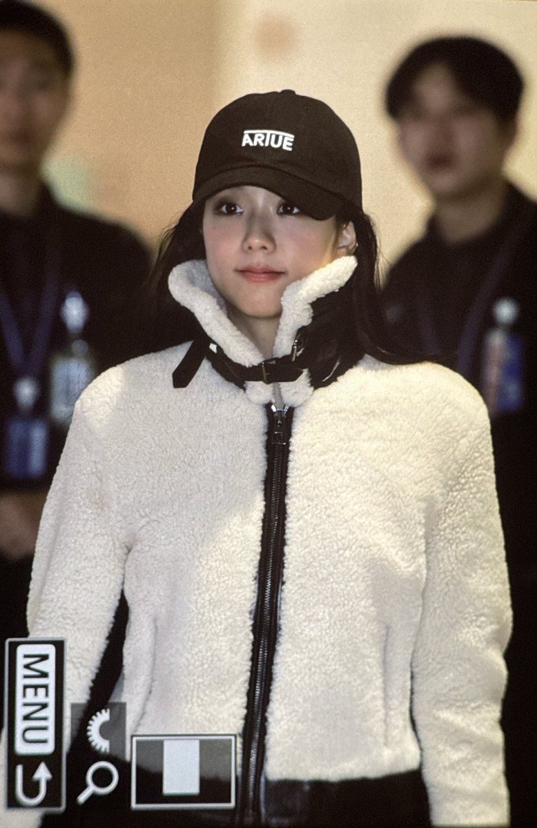 kuba_ios's tweet photo. 241207

#BLACKPINK #블랙핑크 #JISOO #지수 https://t.co/WAFV2E105f