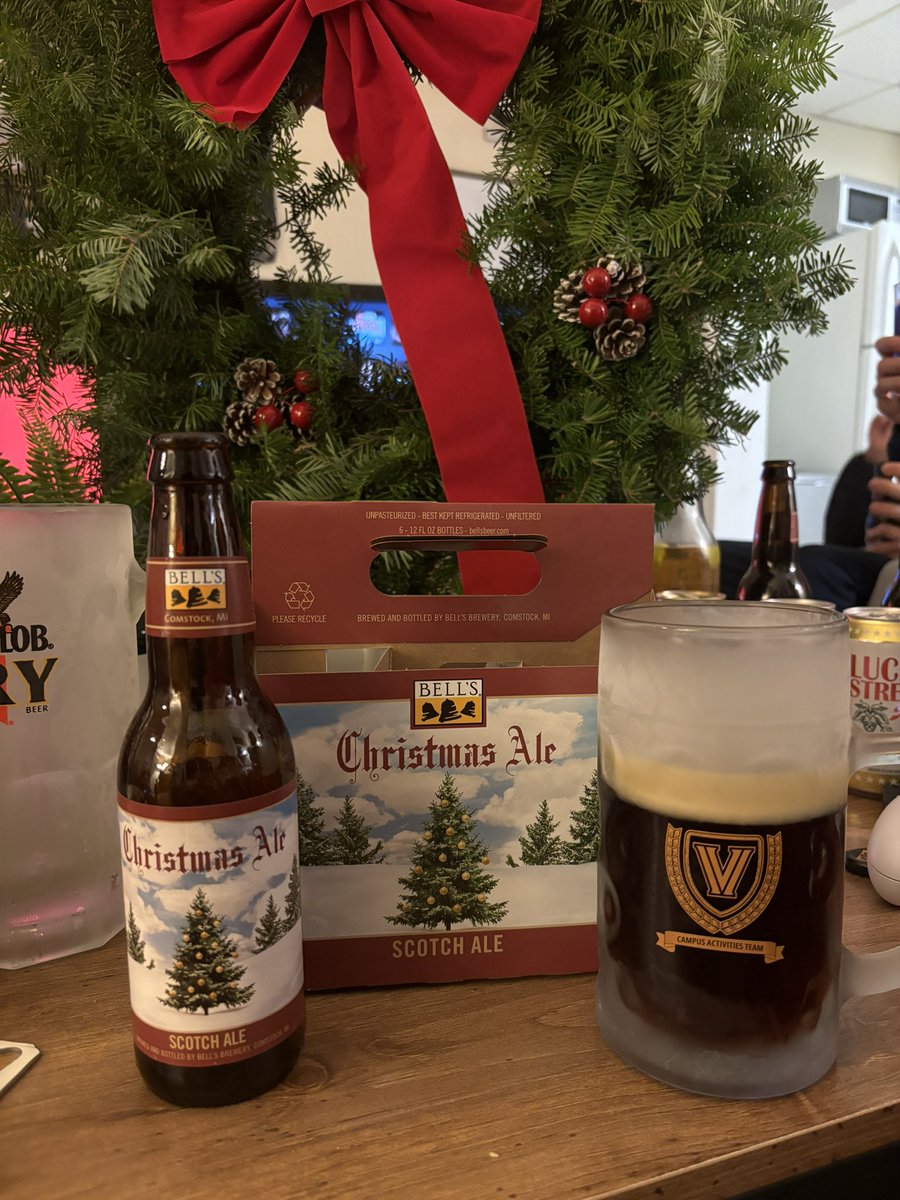 MouseTrapABV's tweet photo. Getting into the Christmas Spirit at the MT! 🎅🏻🎄🎁

Beer #17 - Bell’s Christmas Ale

Official Allen Ranking: 1,117 https://t.co/sMo0eieJYn