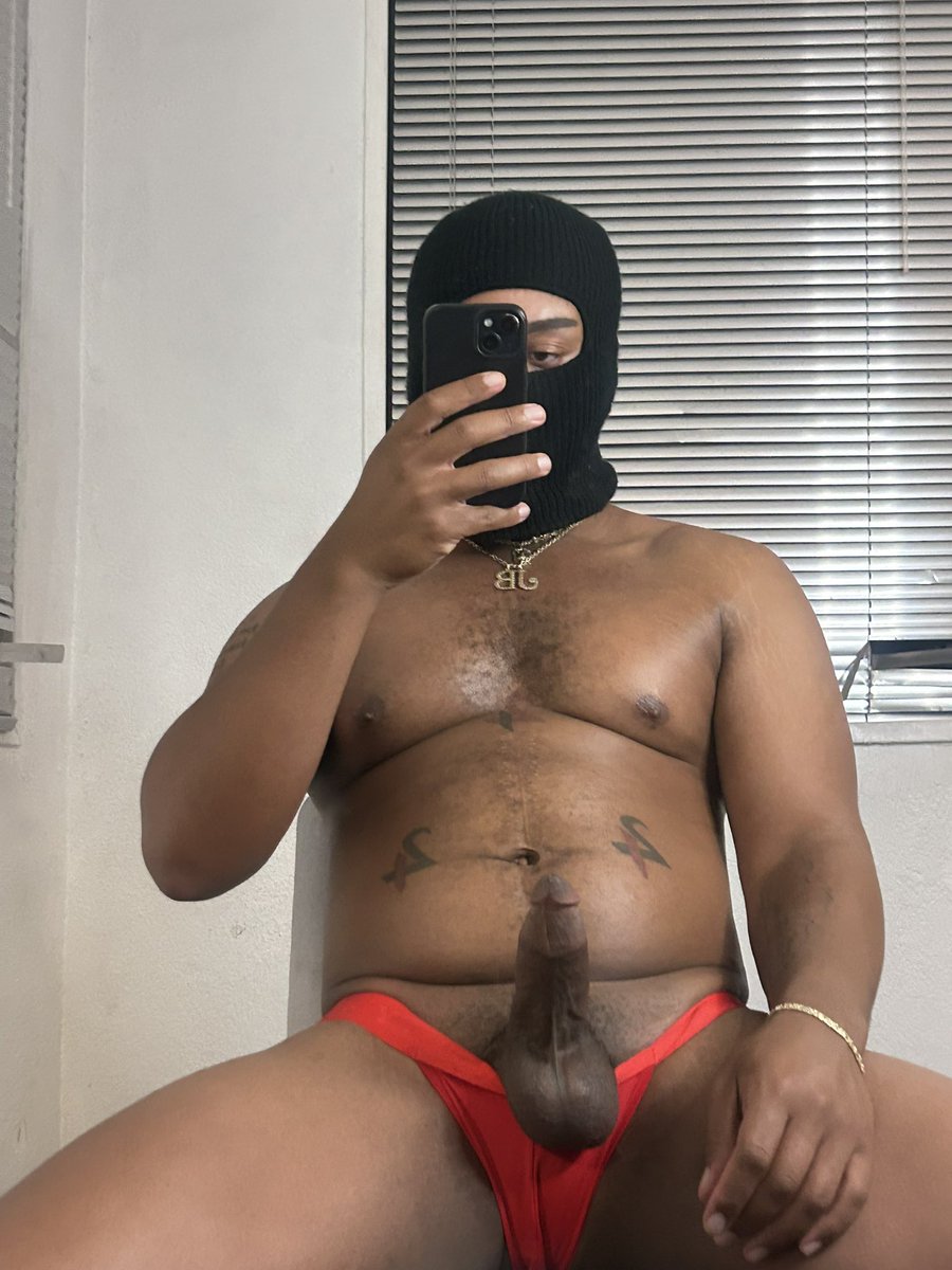 Mrsensual28's tweet photo. Big dawg 😈😈😈 https://t.co/Dlsnm3zTb5