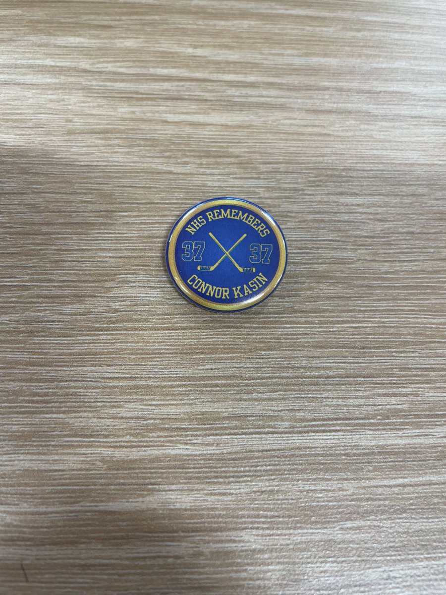 I worked for years in Massapequa, as a student observer, then student teacher, substitute teacher, and a leave replacement teacher. I really believe in “Once a Chief, always a Chief.” I am proud to wear blue and gold to support an amazing community in such a difficult time. 💙💛
