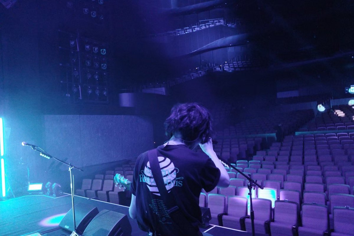 boc_chama's tweet photo. おはようございます！
#SpheryRendezvous 東京ドーム公演1日目です！ツアー最終地点なので物販の販促は皆様にお任せます！これがお気に入りだよとかこんな風に使ってるよとか皆様のおすすめポイントをコメントにお書き下さい🙇‍♂️はい！丸投げです。
という事で後ほど🗼楽しみましょ〜 https://t.co/2SB2RdD00A