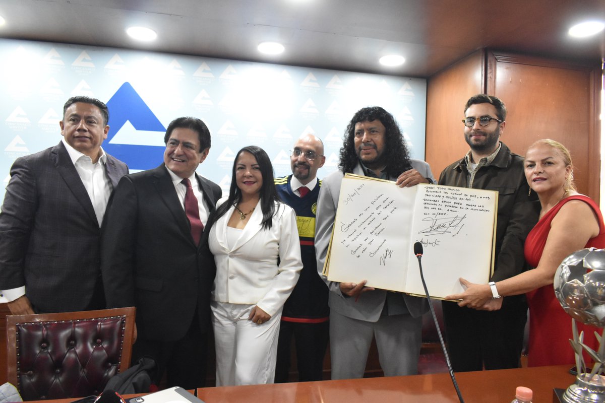 Colombia Ilumina México desde la Confederación Nacional de Cámaras de Comercio🕯️🇨🇴🇲🇽

Colombia Ilumina México es más que un evento, es una celebración de la riqueza cultural que une a nuestros dos países. En la rueda de prensa de presentación, se destacó el esfuerzo conjunto para