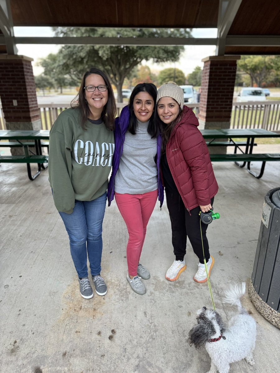 Spreading holiday cheer at the park! Our DLI Hot Cocoa Social brought smiles, warmth, and connections in the chilly air. Grateful for our DLI families and an amazing team who make these moments so special.