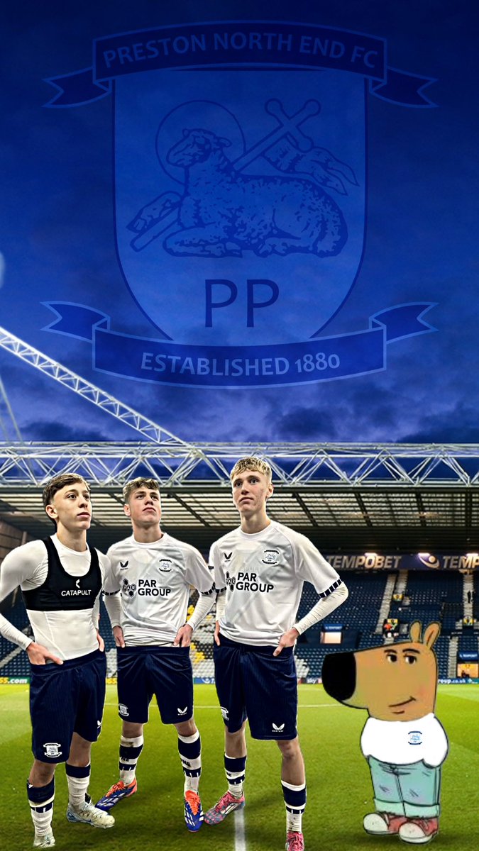 chgraphicszz's tweet photo. Just a chilled night at deepdale 😎 #pnefc @pnefcacademy https://t.co/dOCGDrQx8K
