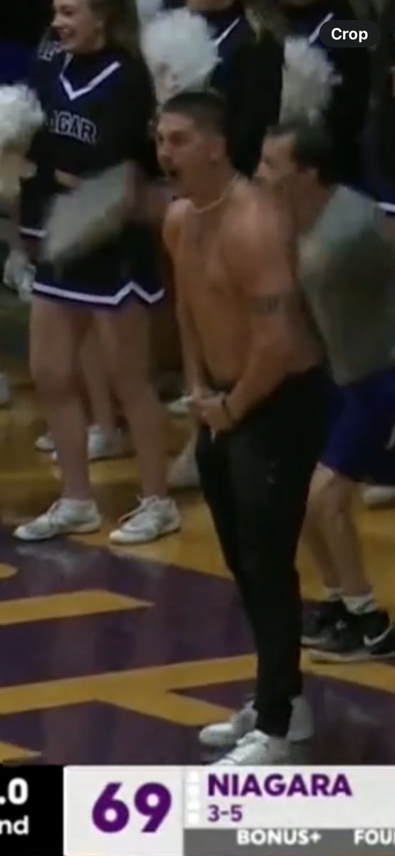 Niagara beats Siena in insanely dramatic fashion and this dude is STOKED