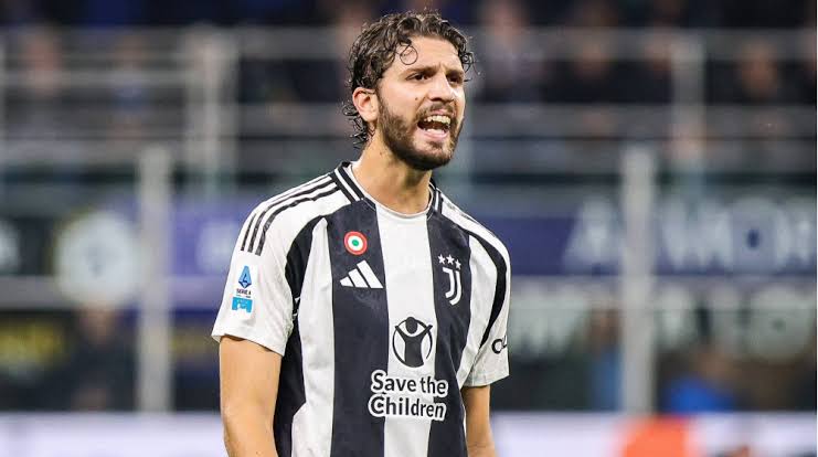 Kek Locatelli, 1-2 musim belakangan sejak nambah usaha baru, sy belum nemu cara kelola dgn benar.
Perkembangan usaha lambat sekali, malah hampir nyerah mau pindah klub aja.

Tp setelah dpt anggota keluarga baru, motivasi besar lgi. Alhamdulillah sekarang udh bisa sering starter.