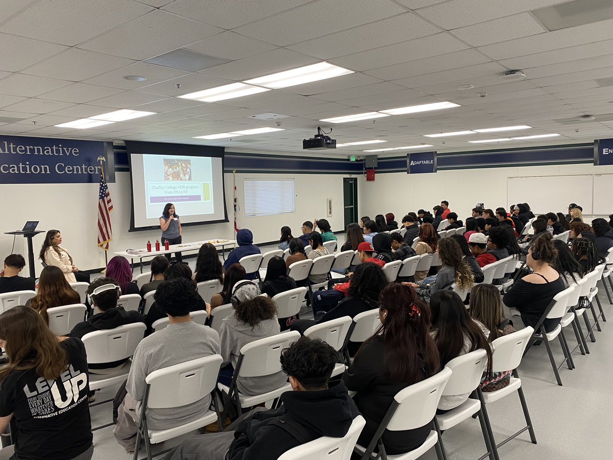 AECcareercenter's tweet image. Thank you Dr. Doget for your insight on nursing pathways and other healthcare opportunities offered through Chaffey College!