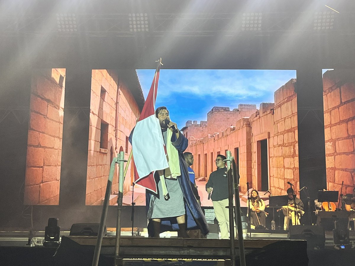 AdventistasANoP's tweet photo. Más de 2 mil jóvenes comprometidos de proclamar a todo el mundo que Cristo viene. 🙌 #MARANATA #RID #NuevasGeneraciones https://t.co/cT3ZiTG2SL