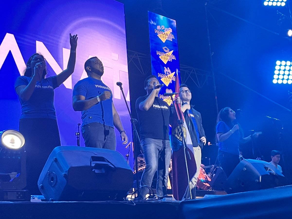 AdventistasANoP's tweet photo. Más de 2 mil jóvenes comprometidos de proclamar a todo el mundo que Cristo viene. 🙌 #MARANATA #RID #NuevasGeneraciones https://t.co/cT3ZiTG2SL