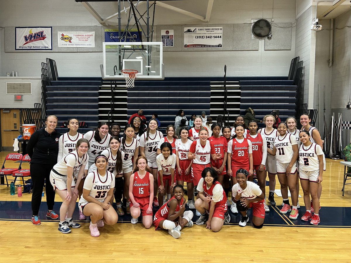 Thank you to ABGC Basketball Programs for coming out to our ABGC Youth Night and Raising Canes Tip Off Tournament! 🏀 The half time games were awesome!