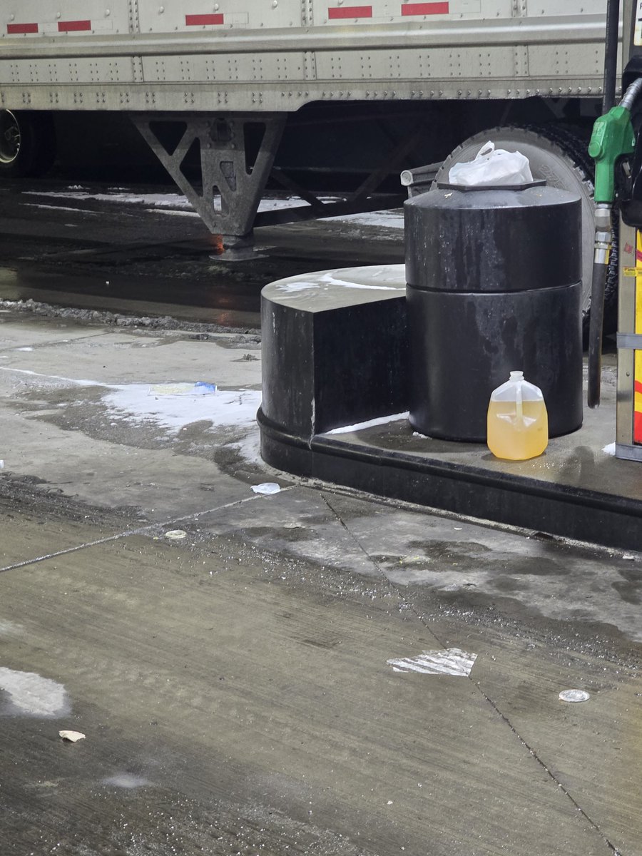Some generous trucker left a free gallon of gas at the fuel island.