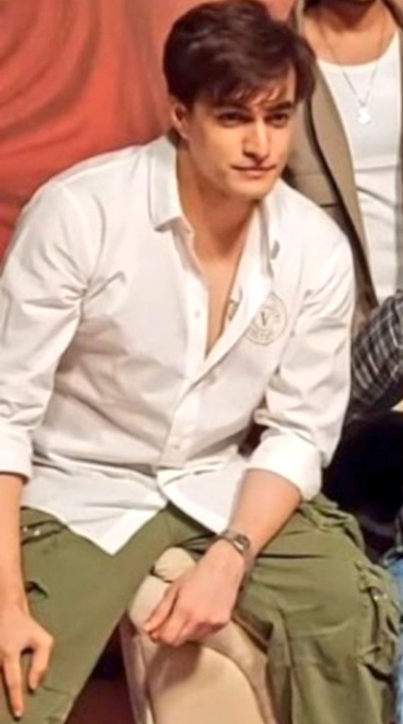 So cute 😘  #MohsinKhan #yrkkh #yrkkh4  #MoMinions